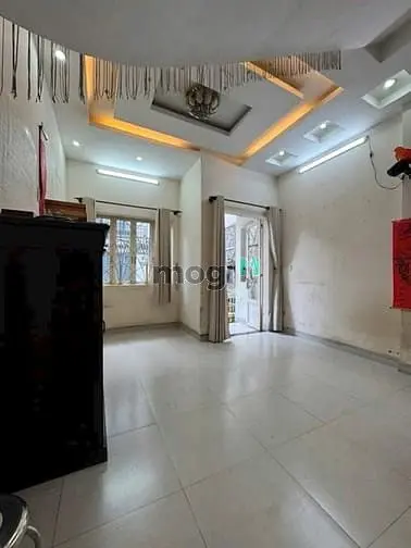 Bán Nhà Hoàng Hoa Thám,4.1M X 16M,3 Tấm,4Pn,3Wc,8.7 Tỷ, Tl