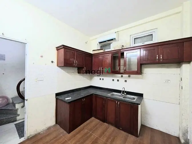 Nguyễn Khánh Toàn – Cầu Giấy Ô Tô – 65 M2 -5 Tầng – Mặt Tiền 9.9 M