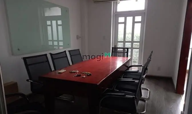 Đang Cần Cho Thuê Nhà 1 Trệt 4 Lầu 60Tr/Th Mặt Tiền Tân Cảng, P.25