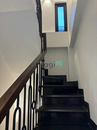 Bán Nhà 7 Tầng Thang Máy Khâm Thiên 37M2 , Mt 3M , Sổ Nở Hậu