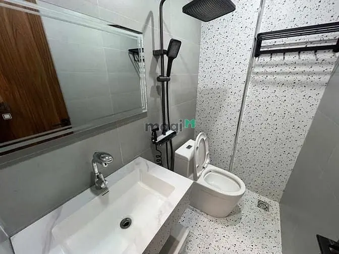 Bán Nhà Phố Khâm Thiên Phân Khúc Hiếm 5 Tầng 30M2 , Mt 3M , Giá 6,8 Tỷ