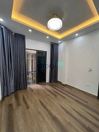 Bán Nhà Phố Tôn Đức Thắng - Ngõ Thông Phong 41M2 , Mt 3.5M - 9,2 Tỷ