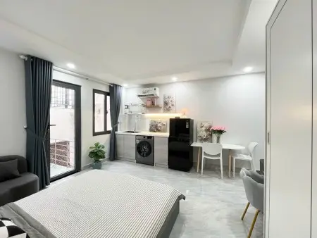 Căn Hộ 1 Phòng Ngủ Ban Công Rộng 40M2 Quận 7 , Gần Tdtu,Rmit, Lotte Q7