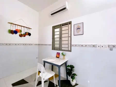 Căn Hộ Gác Lửng Có Cửa Sổ Full Nội Thất Ngay Tân Bình Gần K300