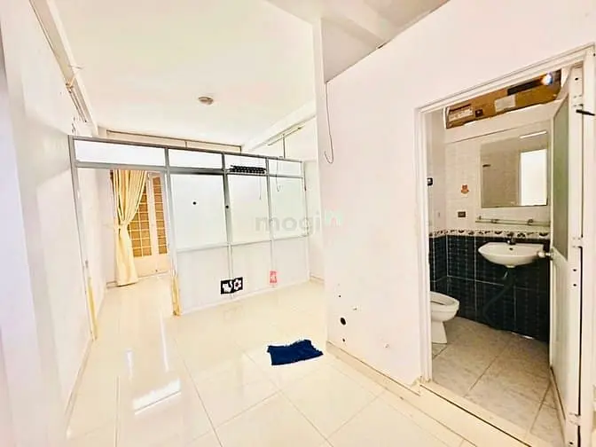 Bán Nhà Ngô Quyền P.5 Q.10 - 35M2 - 3 Tầng - Hẻm Rộng Rãi Giá 7,1 Tỉ