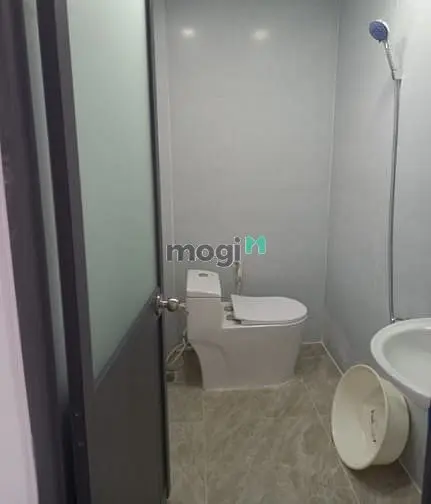 Cần Cho Thuê Căn Nhà 2 Mặt Tiền 1 Trệt 1 Lầu 25Tr/Th Ung Văn Khiêm