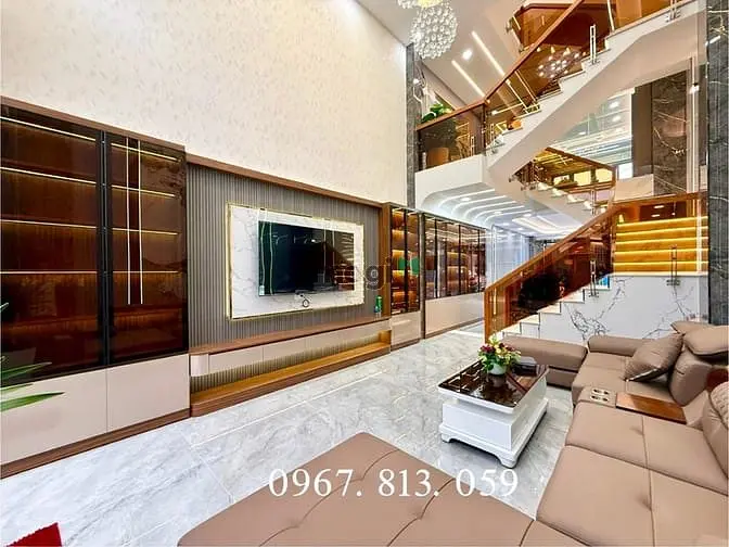 Nhà Đường Thông Lê Thị Riêng, Dt:4X21M, Lửng, 3 Lầu, 4Pn, Gara Ôtô, St