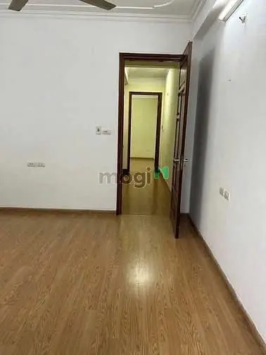 Cho Thuê Nhà Mặt Phố Đồng Me 50Mx 6T Ô Tô Đỗ Cửa