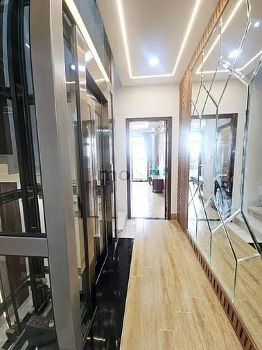 Cao Cấp Thang Máy Full Nội Thất Xịn Xò Gara Oto Liền Kề Tên Lứa & Aeon