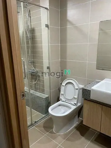 Cho Thuê Căn Hộ Oriental Plaza, Dt 80M2, 2Pn, Có Nt, Giá 12Tr/Tháng.