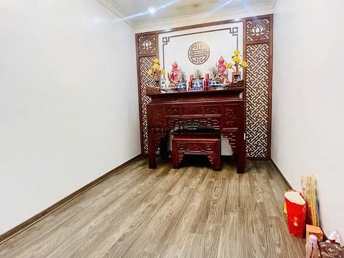 Bán Nhà Văn Chương Khâm Thiên - 5 Tầng 37M2 , 6 Ngủ, Ngần Hồ Ngõ Rộng