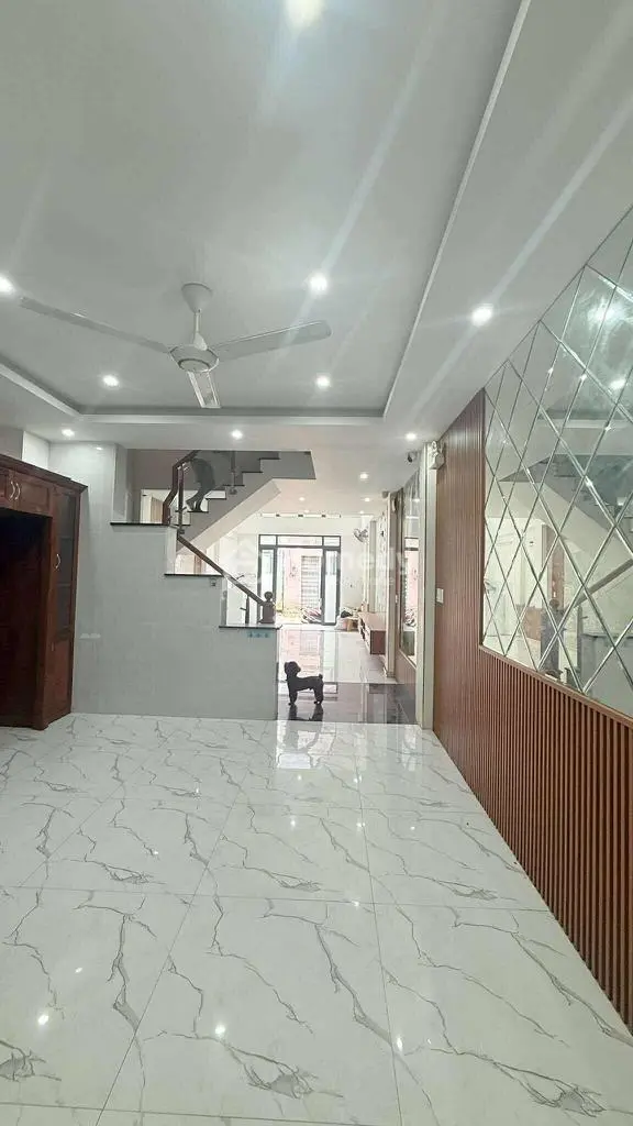 Siêu Phẩm Khu Lê Văn Quới - Gò Xoài, 5 Tấm Nhà Mới Đẹp, Oto Ngủ Trong Nhà, Đường 8M - 6Pn Giá 7.9Đ