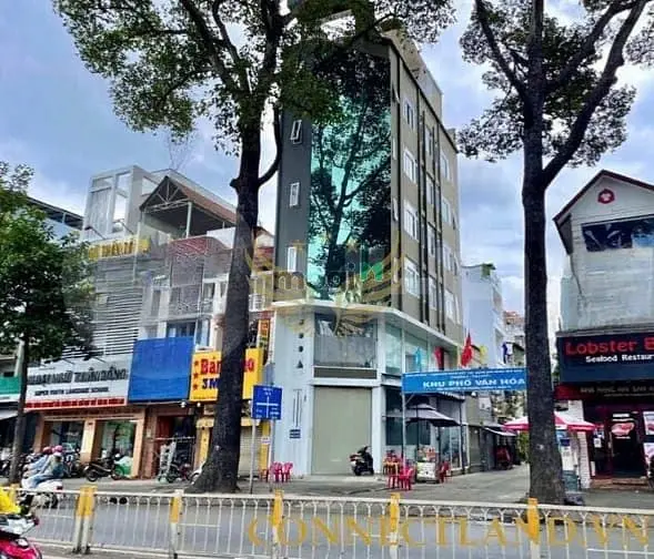 Spa -Nha Khoa Mt Đường 3/2, Q10. Dt: 5X20M, Kc: Hầm 6 Lầu. Gía: 90Tr