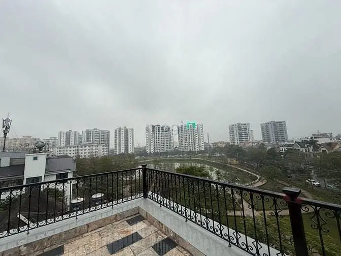 🚴Bt-3 Mt Hoàng Thế Thiện Sài Đồng - Trường Học Công Viên-1 Phút Đi Bộ