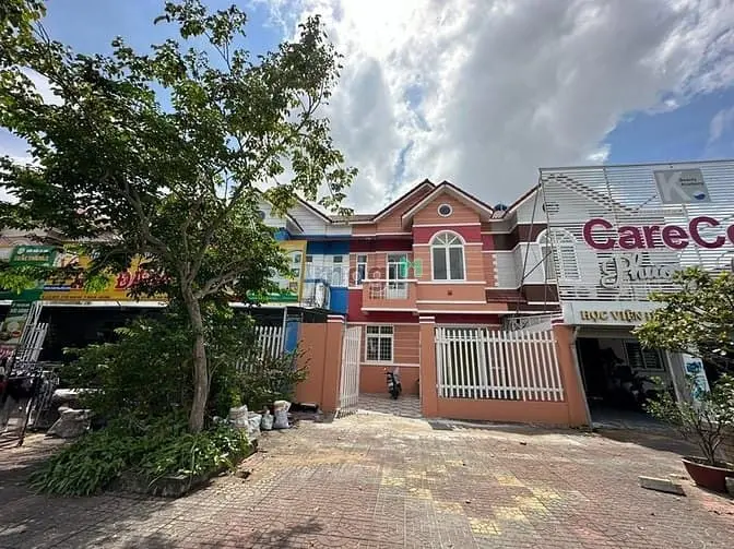 6066818 ảnh đại diện 1