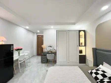 Căn Hộ 1 Phòng Ngủ Ban Công Rộng 40M2 Quận 7 , Gần Tdtu,Rmit, Lotte Q7
