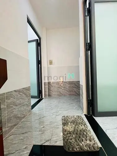 🏡 Cách Xe Hơi ~50M, Hẻm Rộng Thoáng - Nhà Lô Góc Lâm Văn Bền 4.8 ❌10