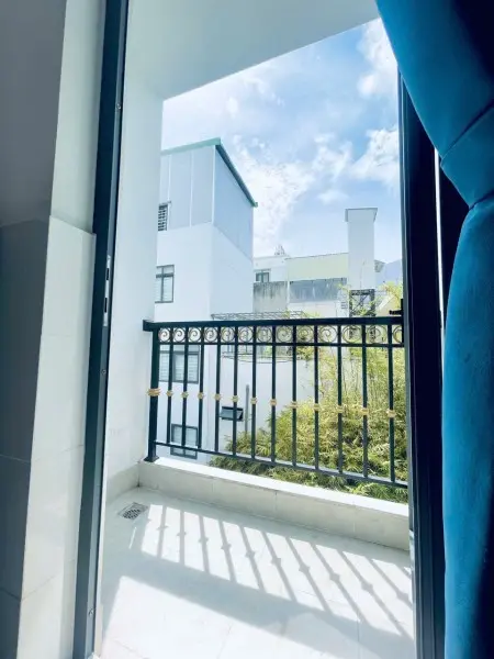 Cho Thuê Phòng Trọ 35M² Full Nội Thất Có Ban Công Thích Quảng Đức Gần Ngã Tư Phú Nhuận