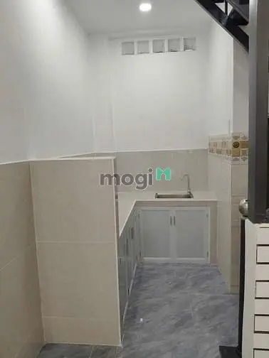 Bán Nhà 2 Tầng Mới - Hẻm Đường 138 P.tân Phú - Q9. Giá Chỉ 3.35 Tỷ