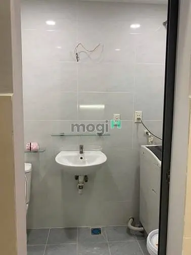 Bán Chung Cư Tôn Thất Thuyết - 43M2 1Pn1Wc - Giá 2,9 Tỷ ( Đã Có Sổ )