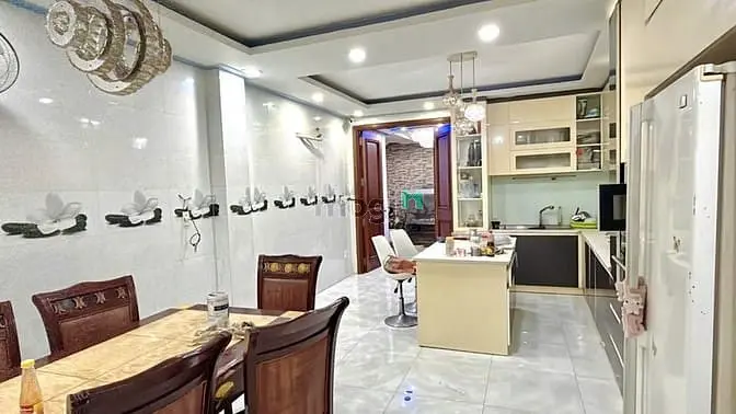 6067074 ảnh đại diện 1