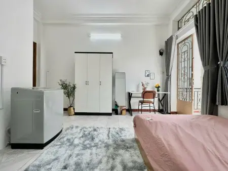 Cho Thuê Căn Hộ Ban Công Máy Giặt Riêng - Gần Chợ Bà Chiễu, Hàng Xanh - Giáp Q1 Phú Nhuận