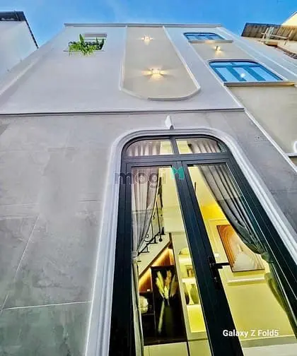 Bán Nhà Hoàng Văn Thụ, P.9, 3X10M, 3 Tầng, 3Pn, 3Wc, 5.98 Tỷ, Tl