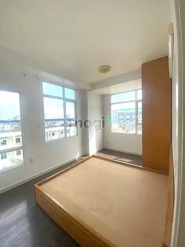 Bán Căn Góc Chung Cư Hoa Sen, Quận 11, Có Sổ, 64M2 2Pn, Nhà Thoáng Đẹp