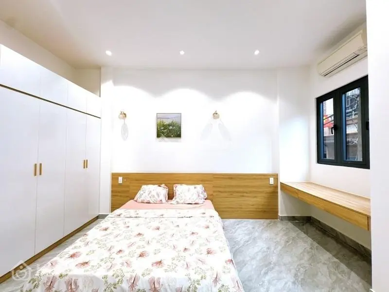 Bán Nhà Hxh 4M X 8M 4 Tầng Thích Quảng Đức Phú Nhuận Nhà Mới Dọn Vào Ở Ngay