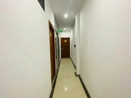 Cho Thuê Phòng Có Ban Công Siêu Thoáng