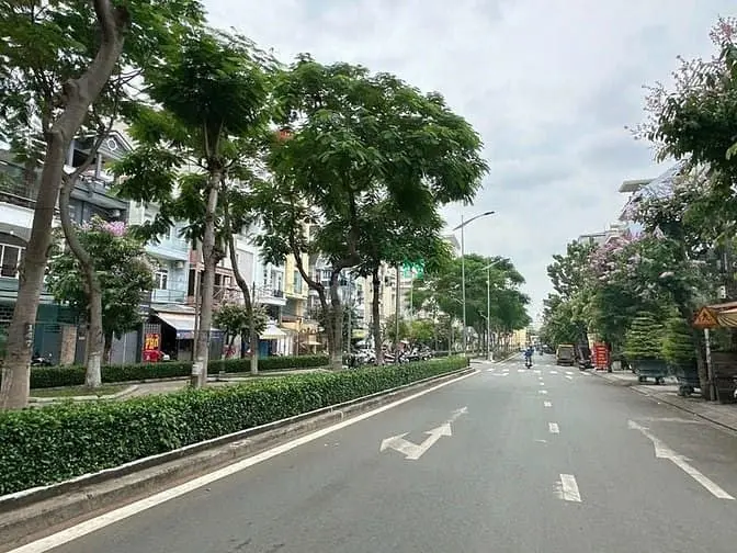 Giảm Sốc 1.3 Tỷ Nhà Hẻm 62 Phạm Huy Thông 6 Lầu Có Tmáy Kd Spa 15.7 Tỷ