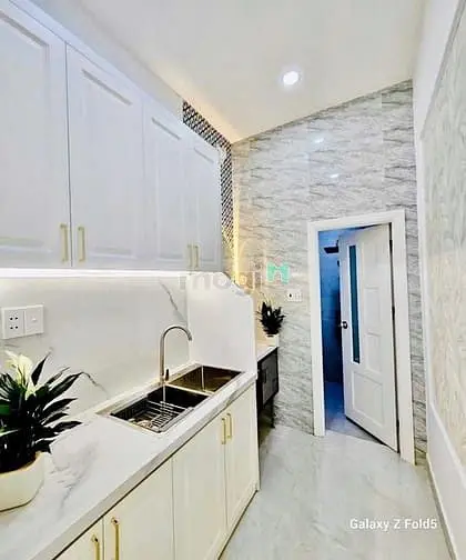 Bán Nhà Hoàng Văn Thụ, P.9, 3X10M, 3 Tầng, 3Pn, 3Wc, 5.98 Tỷ, Tl