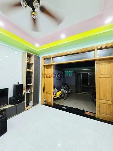 Bán Nhà Mới Keng - 88M2 - 3 Tầng - Khu Vip Võ Văn Hát - Xe Hơi Đậu Cửa