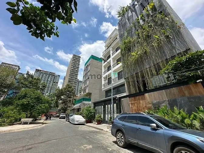 Lô Góc Dãy A, Đất Huy Hoàng Giá Tốt Dt 142.5M2 (8X20M) Giá 38 Tỷ