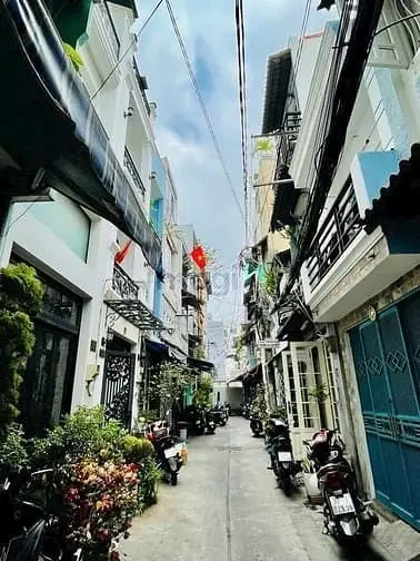 Bán Nhà Nguyễn Đình Chiểu, P.4, 3(Nh 6M) X 12M, 2 Tấm, 5.79 Tỷ, Tl