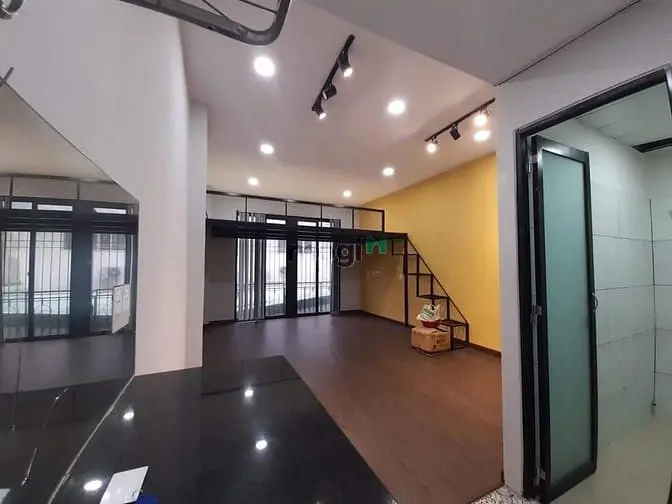 Duplex Bancol- Rộng - Sang Trọng Giá Rẻ- Ngay Vlu Cs2