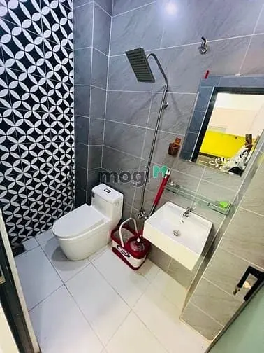 🏡 Cách Xe Hơi ~50M, Hẻm Rộng Thoáng - Nhà Lô Góc Lâm Văn Bền 4.8 ❌10