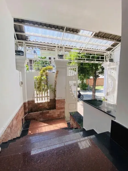 Cho Thuê Kí Túc Xá Giá Rẻ , Hỗ Trợ Cọc Và Tự Do Về Giờ Giấc