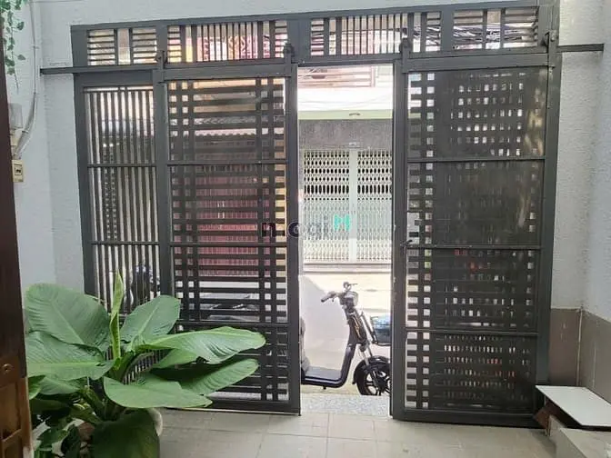 Bán Nhà Huỳnh Văn Bánh, Đang Có Dòng Tiền - 86M2 - 9Pn 10 Wc - 15,5 Tỷ