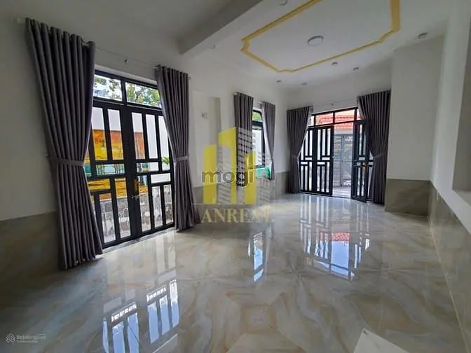 Villa Góc 2 Mặt Tiền Gần Trương Văn Bang Sân Vườn 5 Phòng Giá 38 Triệu