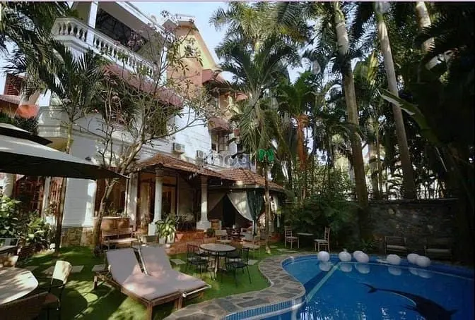 Biệt Thự Hồ Bơi Thảo Điền, Quận 2, Trệt, 1 Lầu, Áp Mái. Giá 100Tr/Th