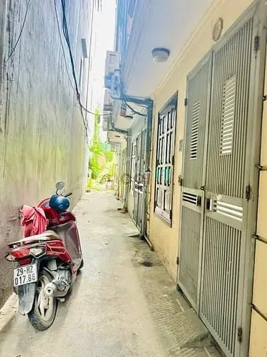 Bán Nhà Phố Thịnh Liệt Hoàng Mai 5 Tầng 24M2 Full Nội Thất Giá 6,3 Tỷ