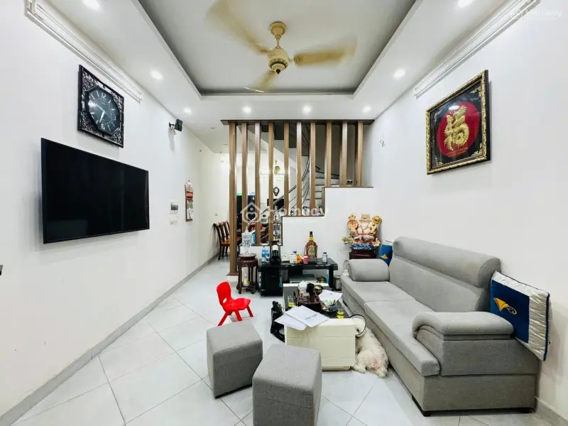 Hiếm Khu Ba Đình - 5 Tầng Rộng Thoáng Ở Luôn - Gần Phố - Siêu Công Năng Tiện Ích