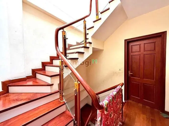 Bán Nhà Dân Phố Hồng Mai 5 Tầng 56M2 - Ô Chờ Thang Máy - 9,8 Tỷ