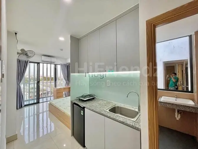 Studio View Kính- Toà Nhà Villa Cao Cấp