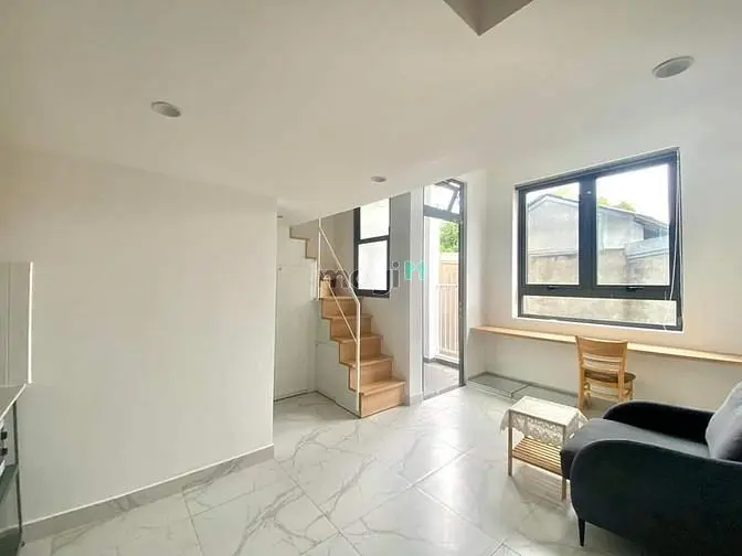 Phòng Có Gác Giá Rẻ-Ngay Văn Lang Cs3- Cầu Bình Lợi