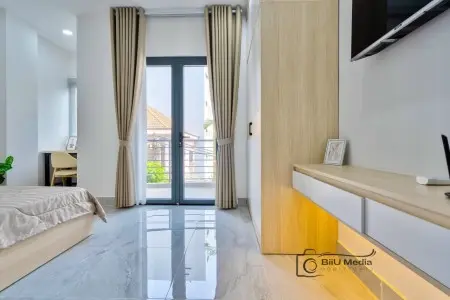 Studio View Ban Công – Full Nội Thất – Tách Bếp