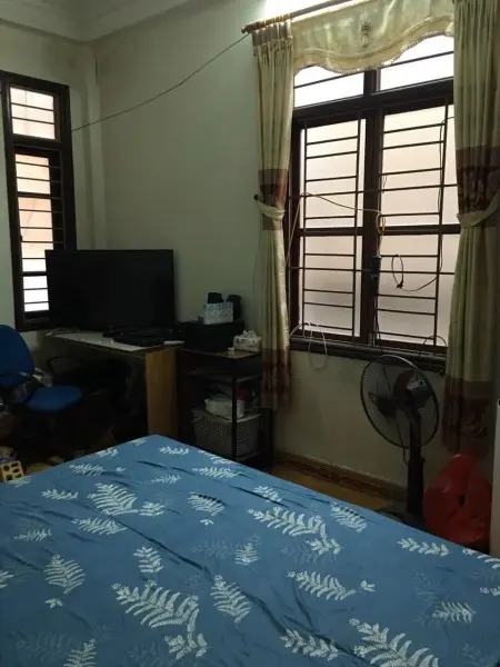 Cho Thuê Nhà Riêng 4 Tầng 2 Mặt Ngõ Thoáng Sáng