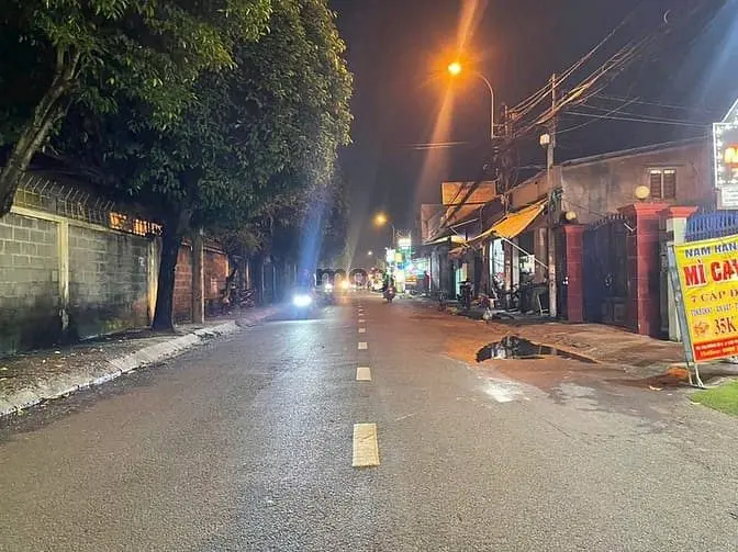 Nhà Cấp 4, Dt 96M2 Ngang 4,3M, Mt Đường 6 Linh Trung Gần Đh Ngân Hàng