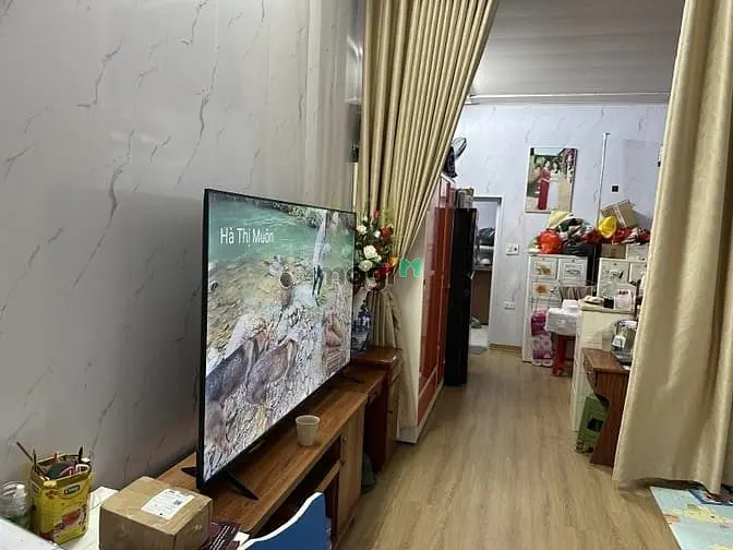 Lạc Long Quân – Tây Hồ - Ô Tô – 136 M2 – C4 – Mt 5.7 M – Giá 36.3 Tỷ.